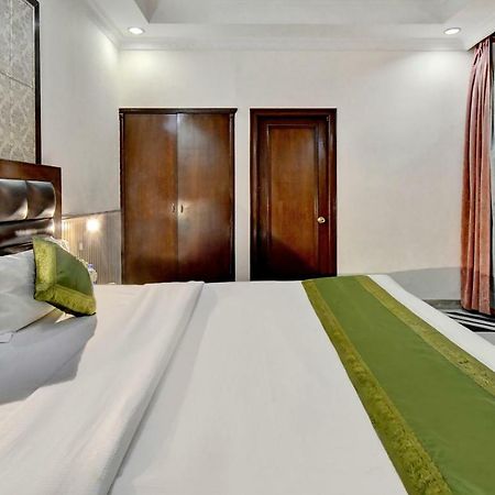 Treebo Trend Corporate Inn จัณฑีครห์ ภายนอก รูปภาพ